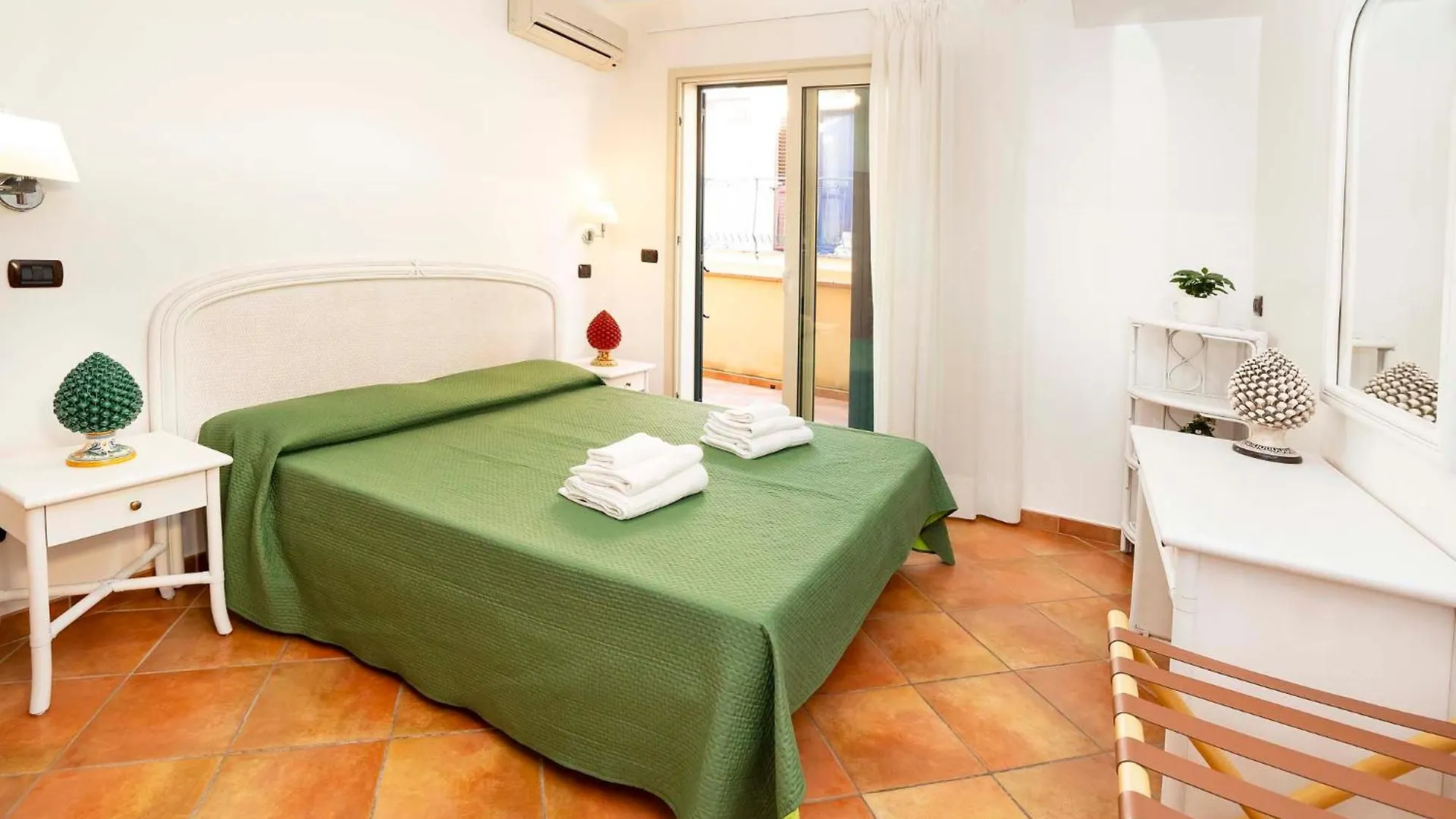Le Tartarughe Aparthotel Летоянни