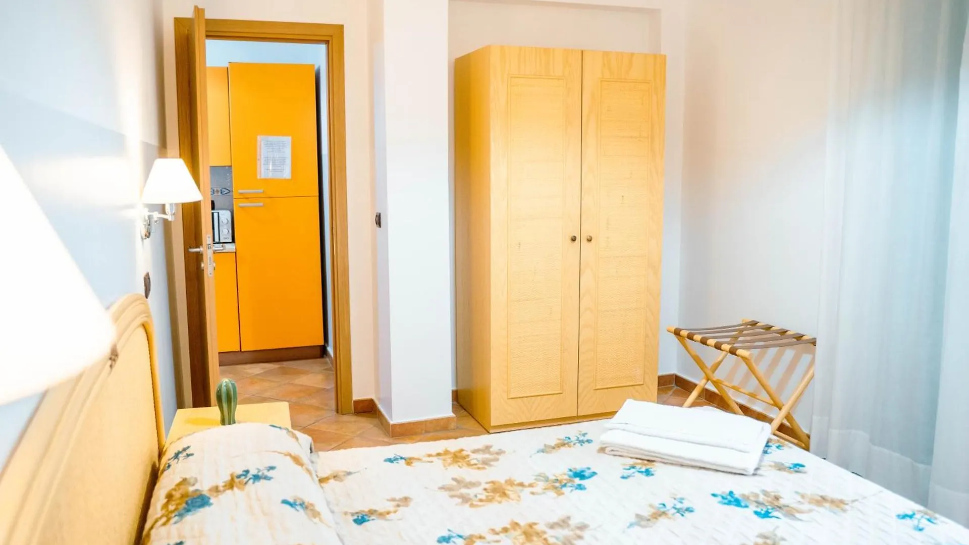Le Tartarughe Aparthotel Летоянни