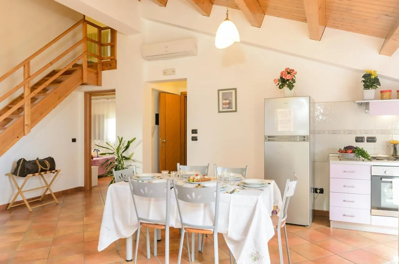 Le Tartarughe Aparthotel Летоянни 4*,  Италия