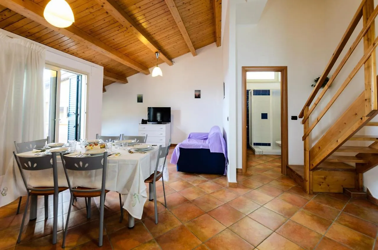 Le Tartarughe Aparthotel Летоянни