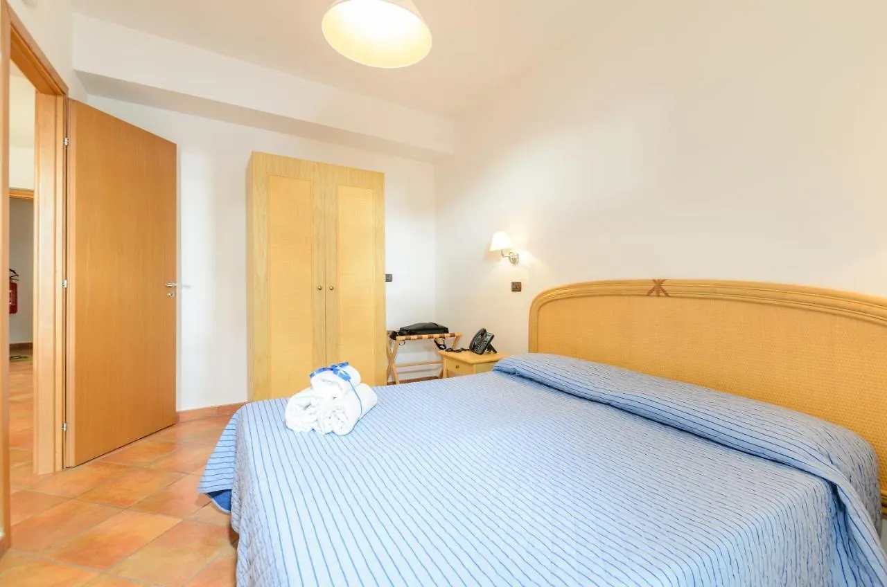 ****  Le Tartarughe Aparthotel Летоянни Италия