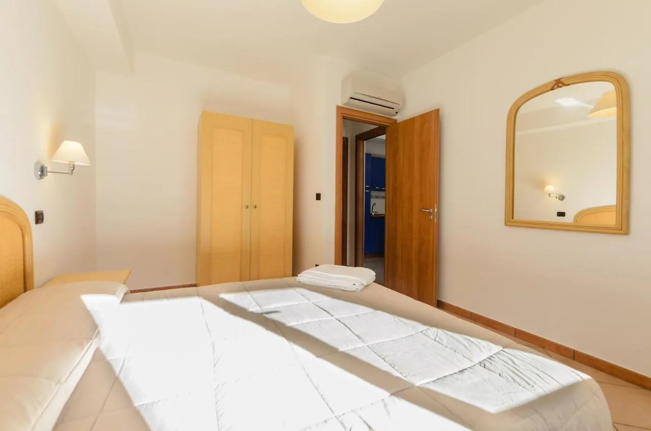 Le Tartarughe Aparthotel Летоянни